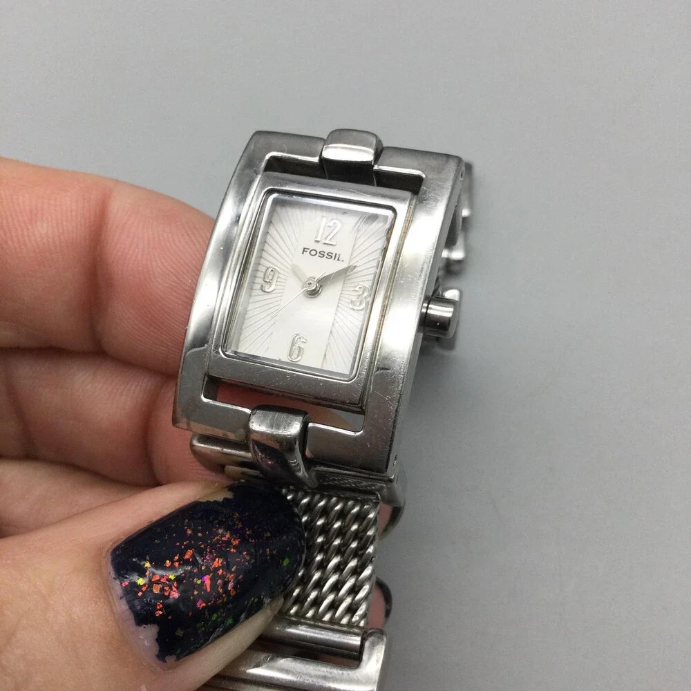 Fossil Watch Womens 21mm Silver Tone Mesh Band Stainless New Battery 6.25